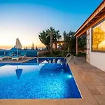 Honeymoon With Sea View Vila Kaş