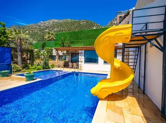 Honeymoon With Sea View Villa *