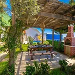 Honeymoon With Sea View וילה *