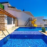 Honeymoon With Sea View וילה *