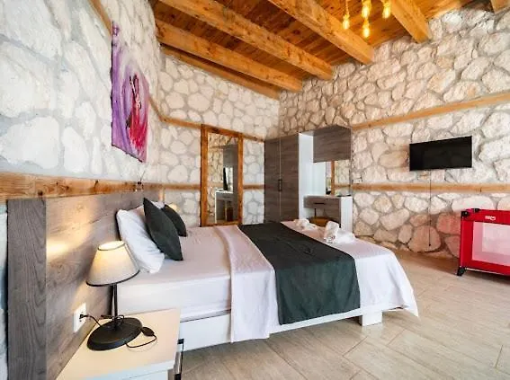 Honeymoon With Sea View 卡斯