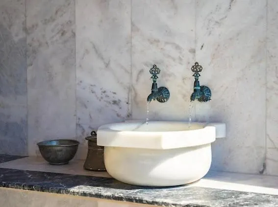 Honeymoon With Sea View *